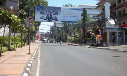 Produk Bank Jabar Banten, Jl. Naripan, Bandung