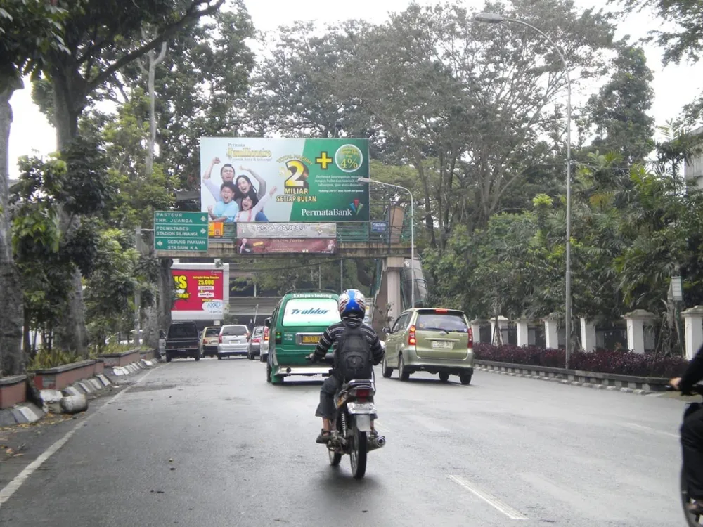 STATIC BILLBOARD Produk Bank Permata, Jl. Wastukencana (Ukhuwwah), Bandung Produck_Bank_Permata_Jl_Wastukencana_Ukhuwwah_Bdg