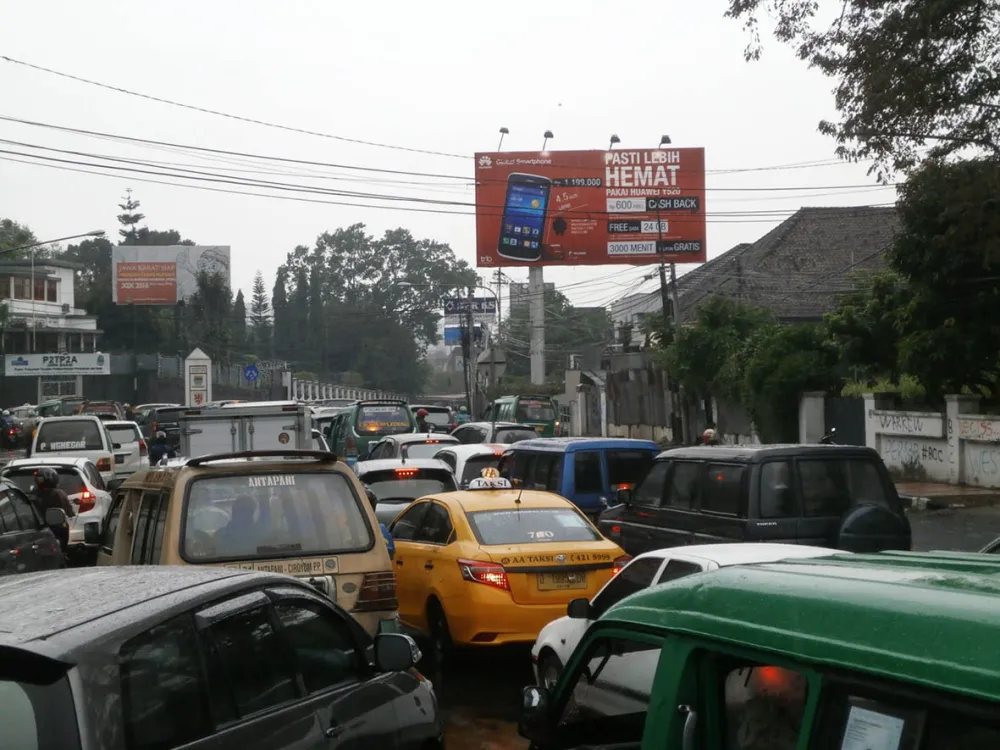 STATIC BILLBOARD Produk Huawei, Jl. Wastukencana No. 67, Bandung Produck_Huawei_Jl_Wastukencana_Bdg