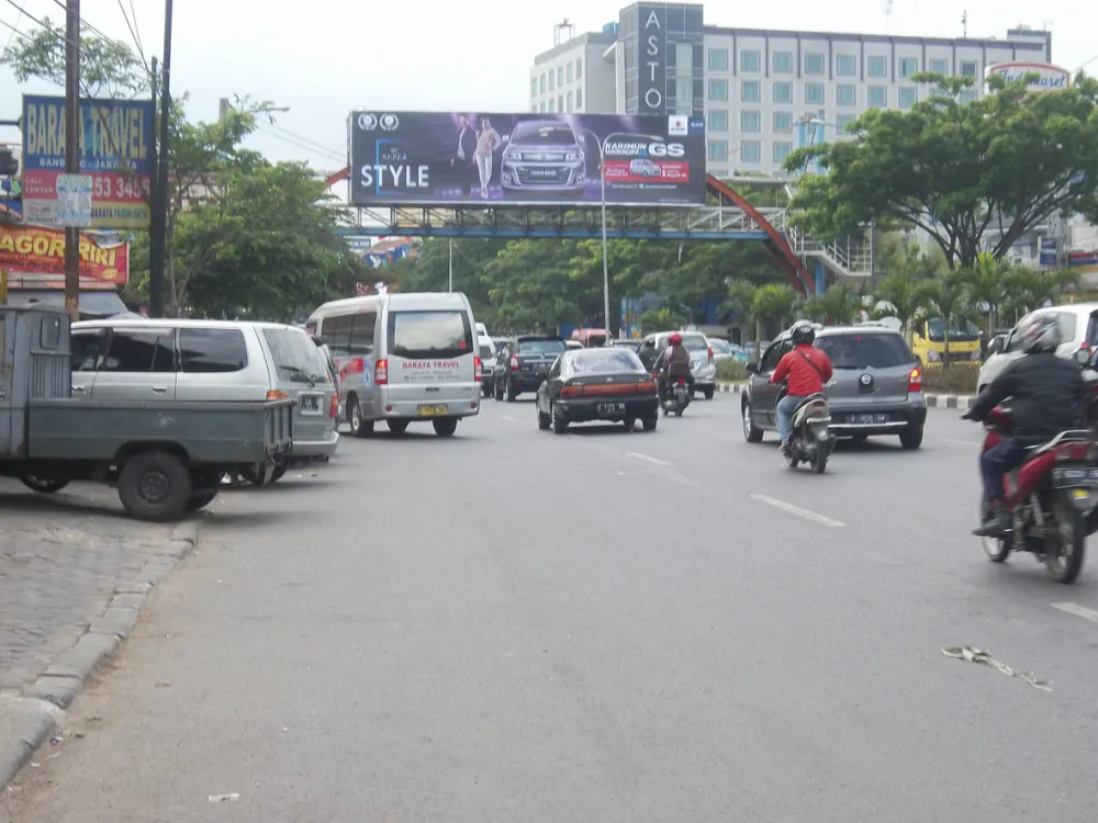 BILLBOARD Produk Suzuki, JPO Jl. DR. DJundjunan, Bandung Produck_Suzuki_JPO_Jl_DR_DJundjunan_Bandung