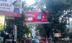 Produk Telkomsel, Bando Jl. Purnawarman No. 28, Bandung