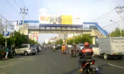 Product Bank Mandiri, Pedestrian Bridge Pemuda Street, Semarang