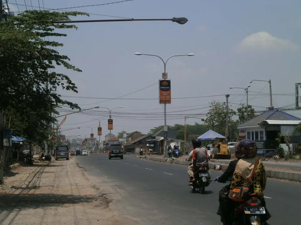 BILLBOARD Product Cempaka Hill Hotel, Pedestrian Bridge, Hayam Wuruk Street (B), Jember Produk_Cempaka_Hill_Hotel_PJU_Jl_Hayam_Wuruk_A_Jember