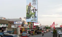 Product Garuda Food, Pahlawan Seribu Street (Traffic Circle of BSD (A), Tangerang
