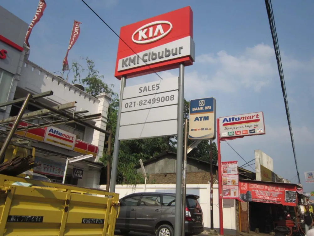 SIGNAGE Produk KIA, Jl. Alternatif (c), Cibubur, Depok Produk_KIA_Jl_Alternatif_Cibubur_Depokc