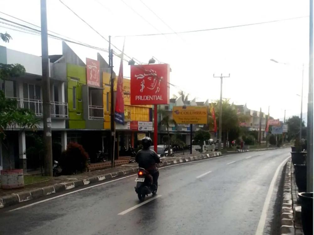 SIGNAGE Produk Prudential, JL. KH. Abdul Halim KM. 2,5 Majalengka Kulon (c), Jawa Barat Produk_Prudential_JL_KH_Abdul_Halim_KM_25_Majalengka_Kulon_c_Jawa_Barat