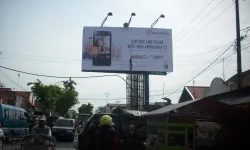 Product Smartfren, Raya Blega Street (from view Burne to The Crossroad Pamekasan), Madura