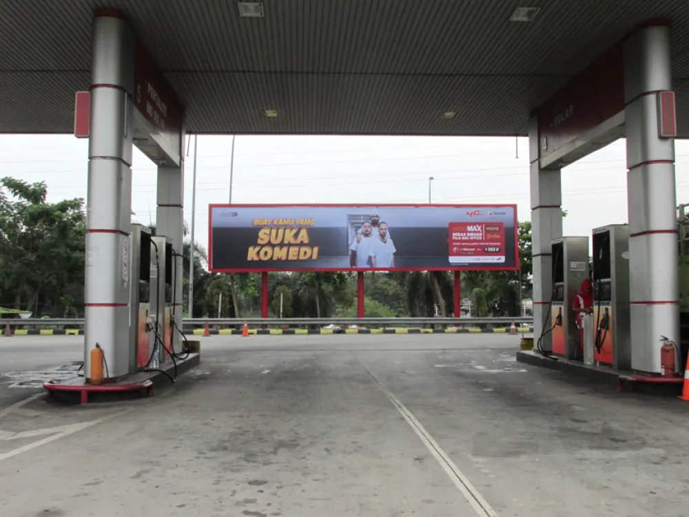 STATIC BILLBOARD Cikampek 13 product_telkomsel_neonbox_rest_area_km_62_tol_cikampek