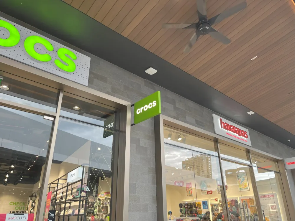 SIGNAGE Crocs 2 ~dl/2026/2/19/img_4706