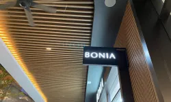 Bonia 2